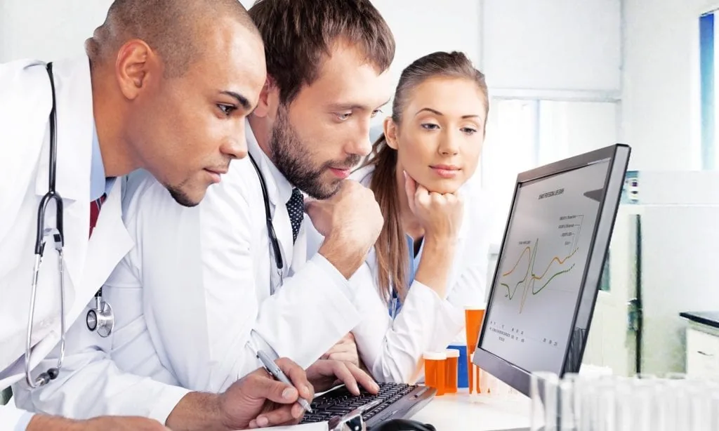 Laboratory testing reviewed by physicians